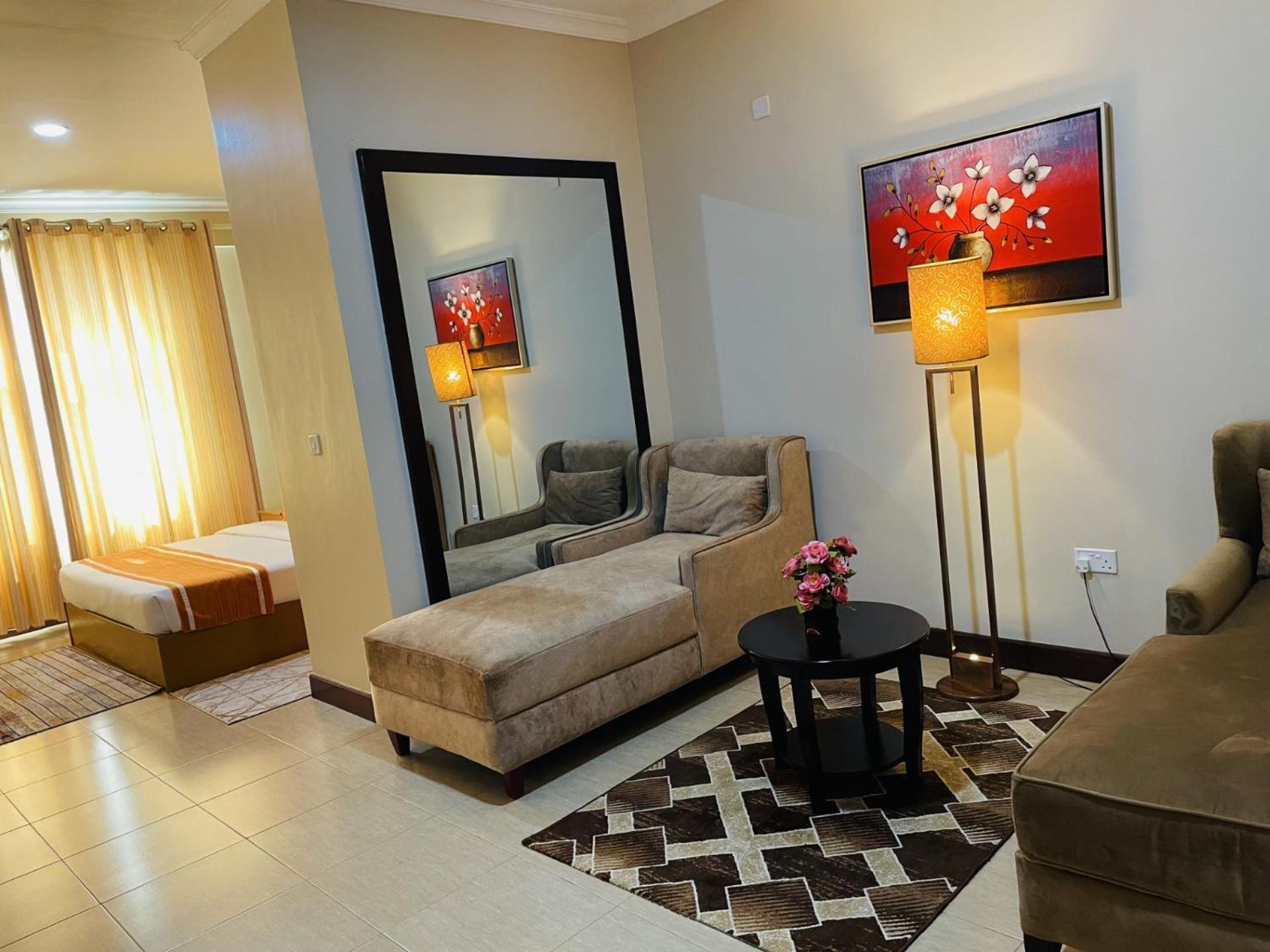 Nashera Hotels Dodoma Zewnętrze zdjęcie